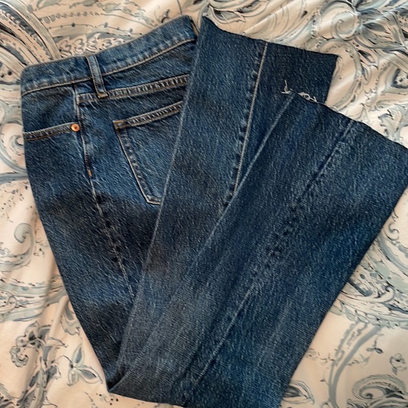 J. Crew Full Length Demi Boot Jean in Kamari Wash BF570. New without tags. - Picture 3 of 4